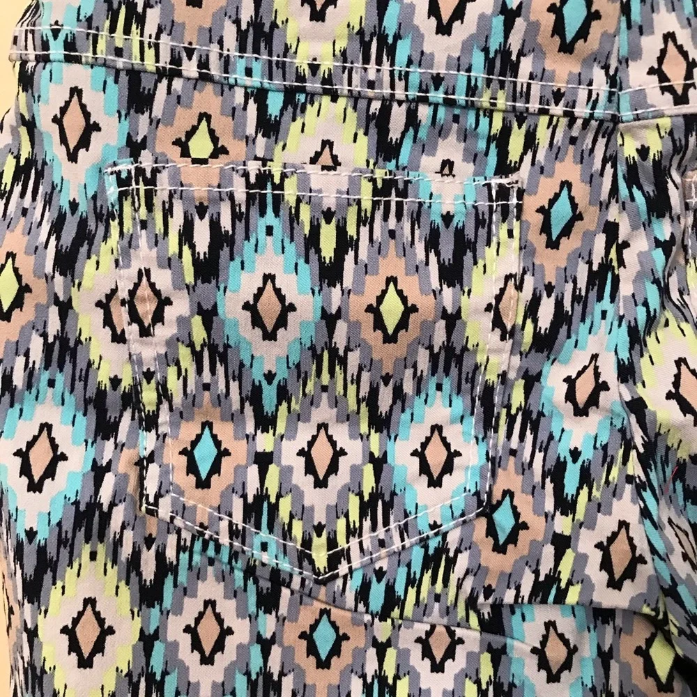 Ruby Rd. Bermuda Shorts - Picture 4 of 5